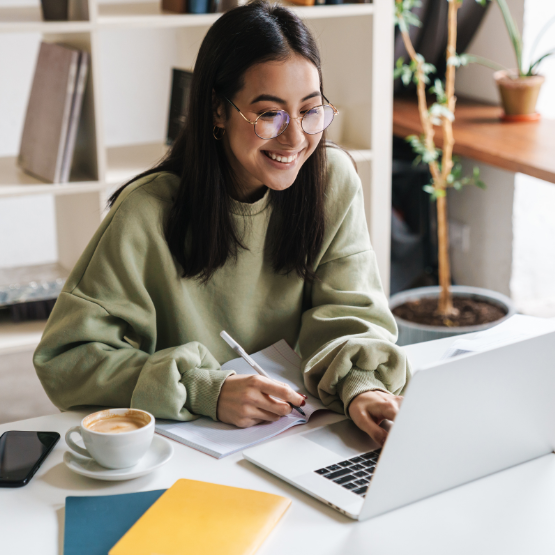 Mais de 200 cursos de Pós-Graduação